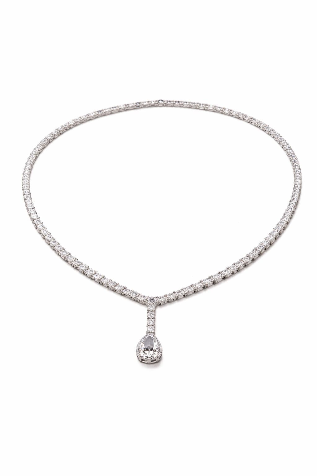 Velora Necklace