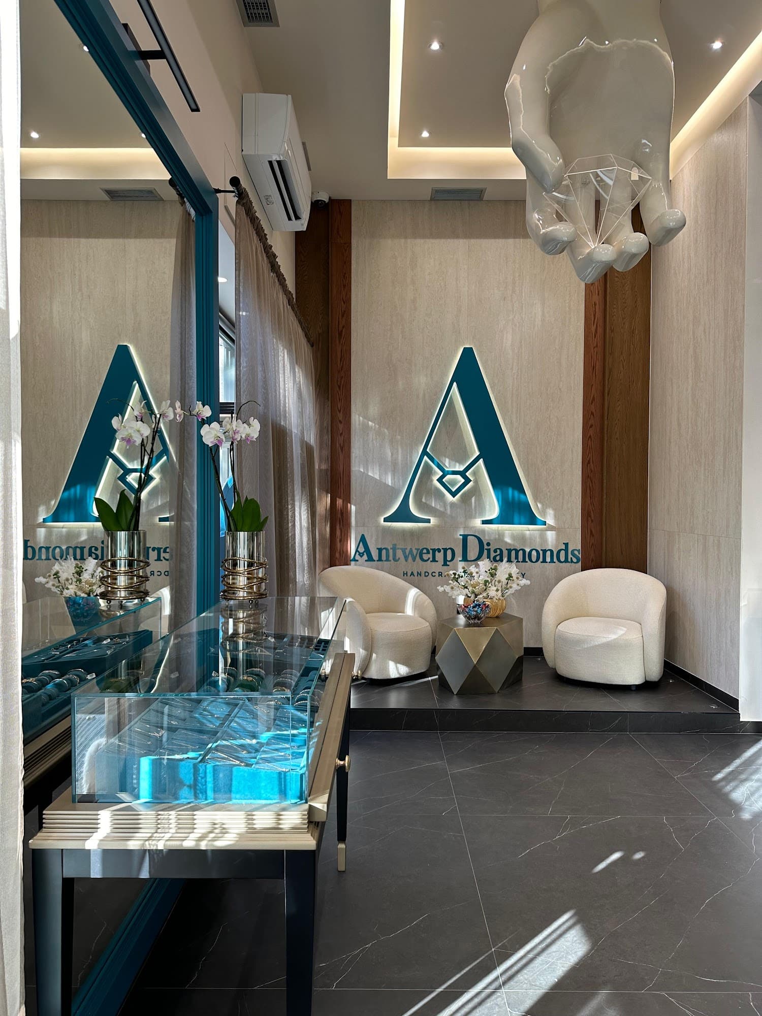 Antwerp Diamonds boutique in Tirana